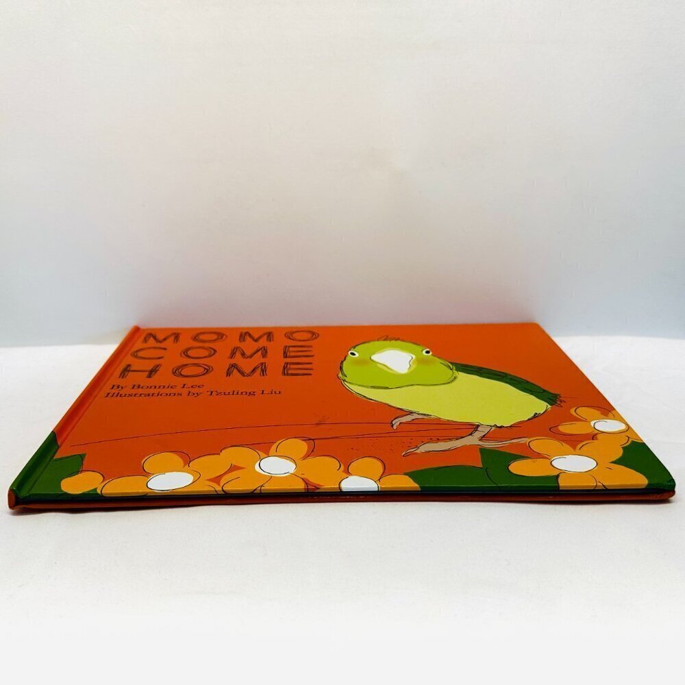 MOMO, COME HOME By Bonnie Lee & Tzuling Liu Hardcover - Picture 4 of 7